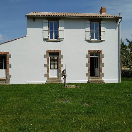 Gîte de la Percoterie Le Champ-Saint-Pere Extérieur photo