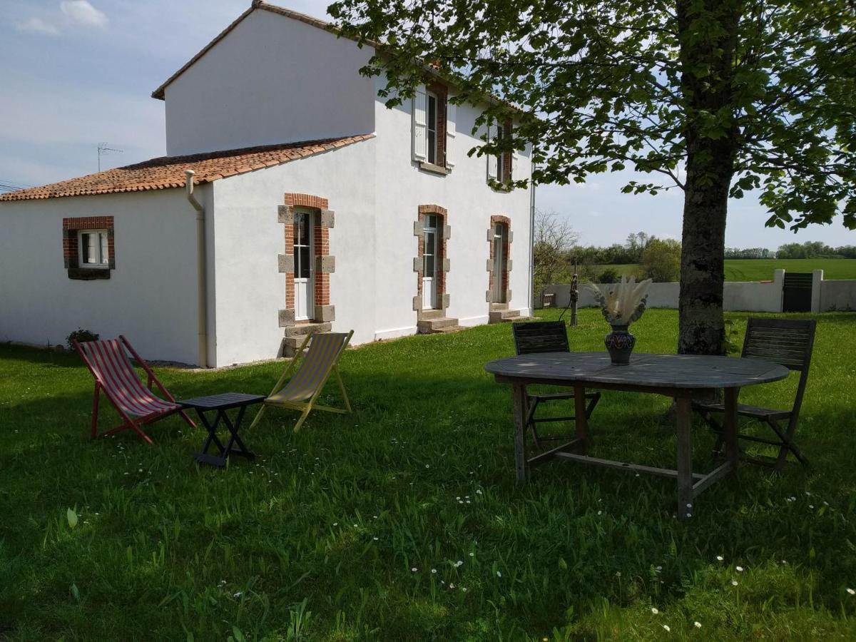 Gîte de la Percoterie Le Champ-Saint-Pere Extérieur photo